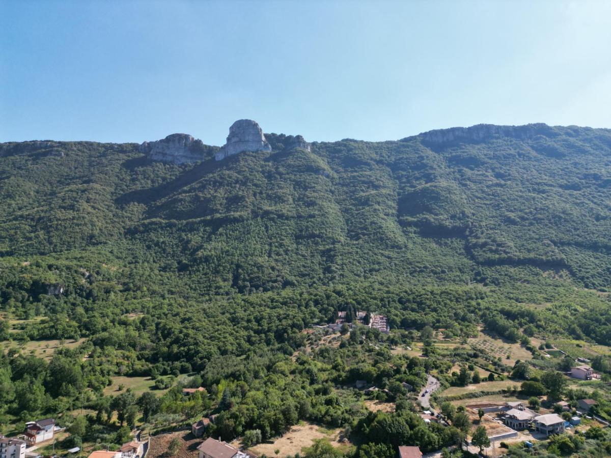 Casa Sarlo Aparthotel Petina Luaran gambar