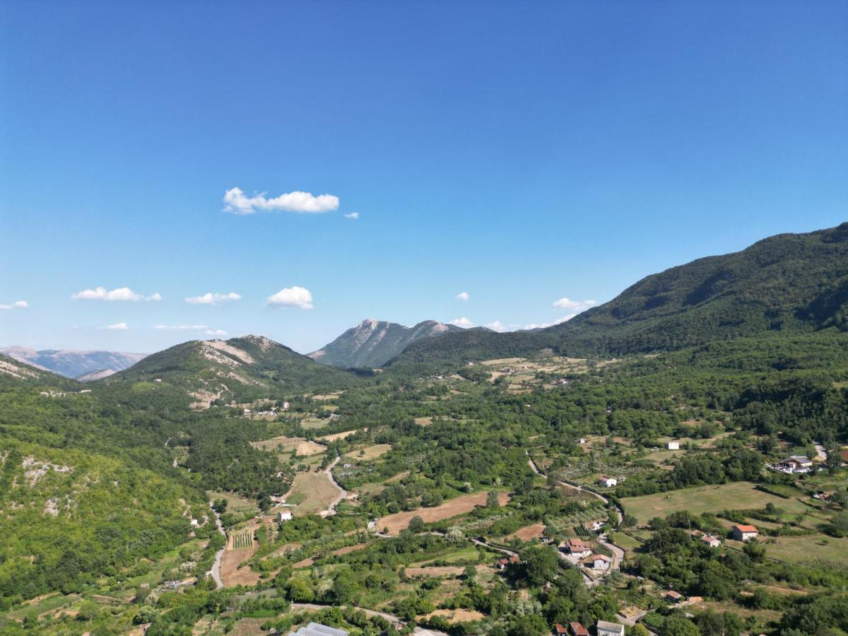 Casa Sarlo Aparthotel Petina Luaran gambar