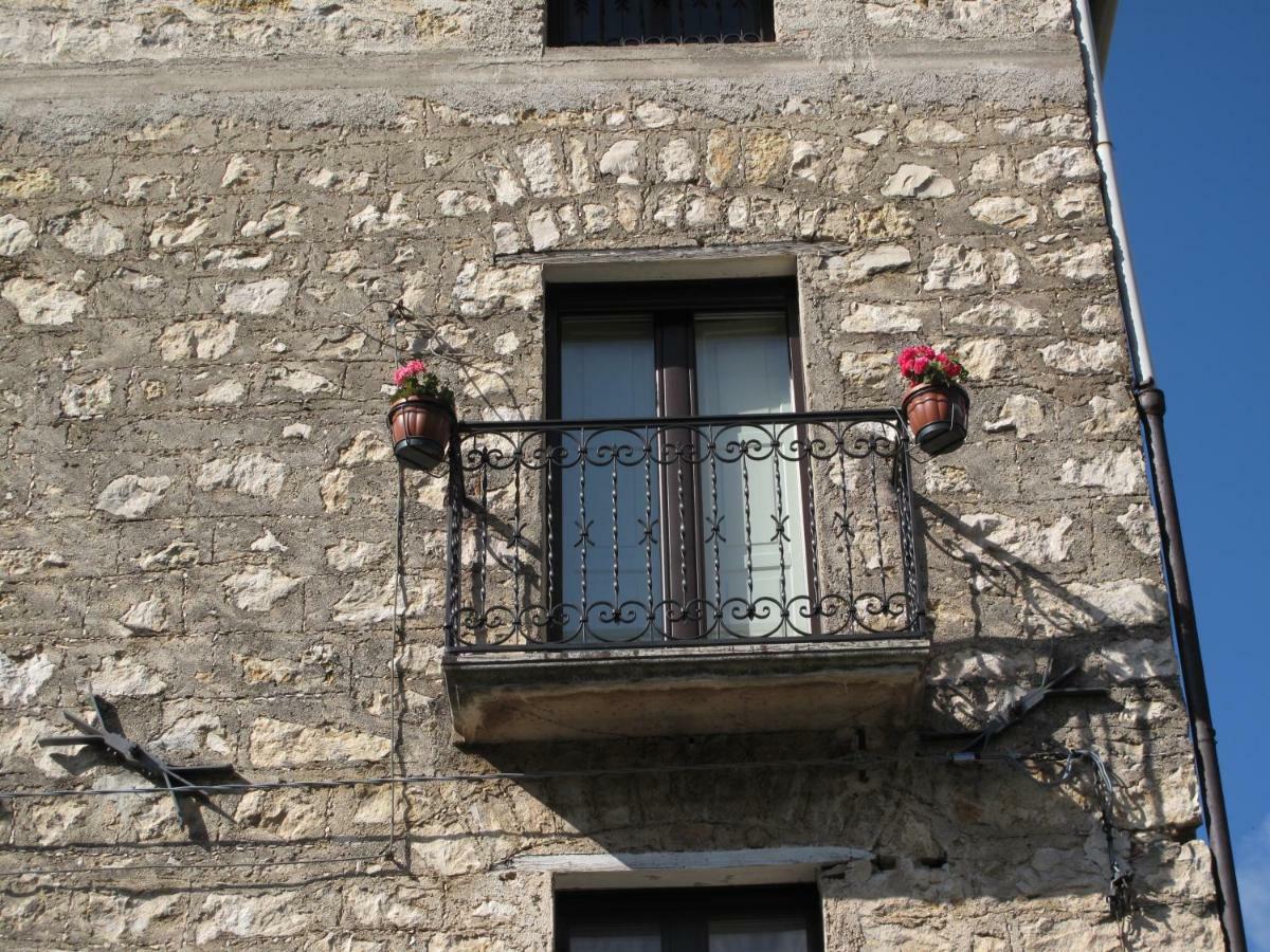 Casa Sarlo Aparthotel Petina Luaran gambar