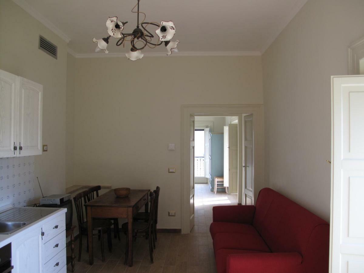 Casa Sarlo Aparthotel Petina Luaran gambar