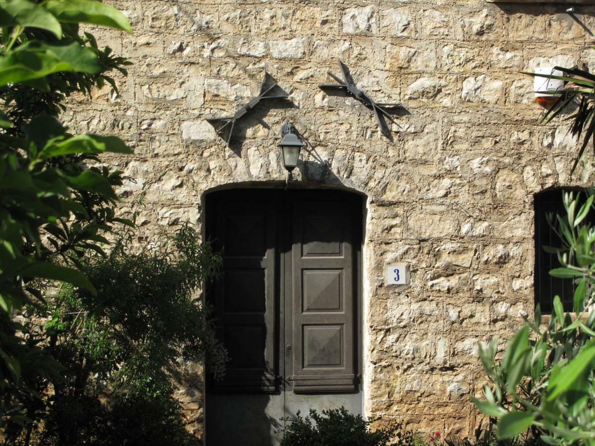 Casa Sarlo Aparthotel Petina Luaran gambar