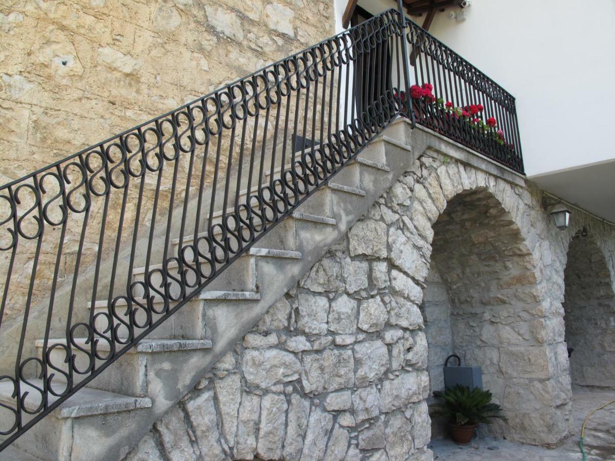Casa Sarlo Aparthotel Petina Luaran gambar