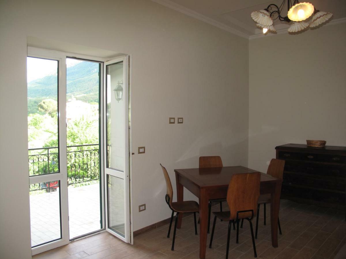 Casa Sarlo Aparthotel Petina Luaran gambar