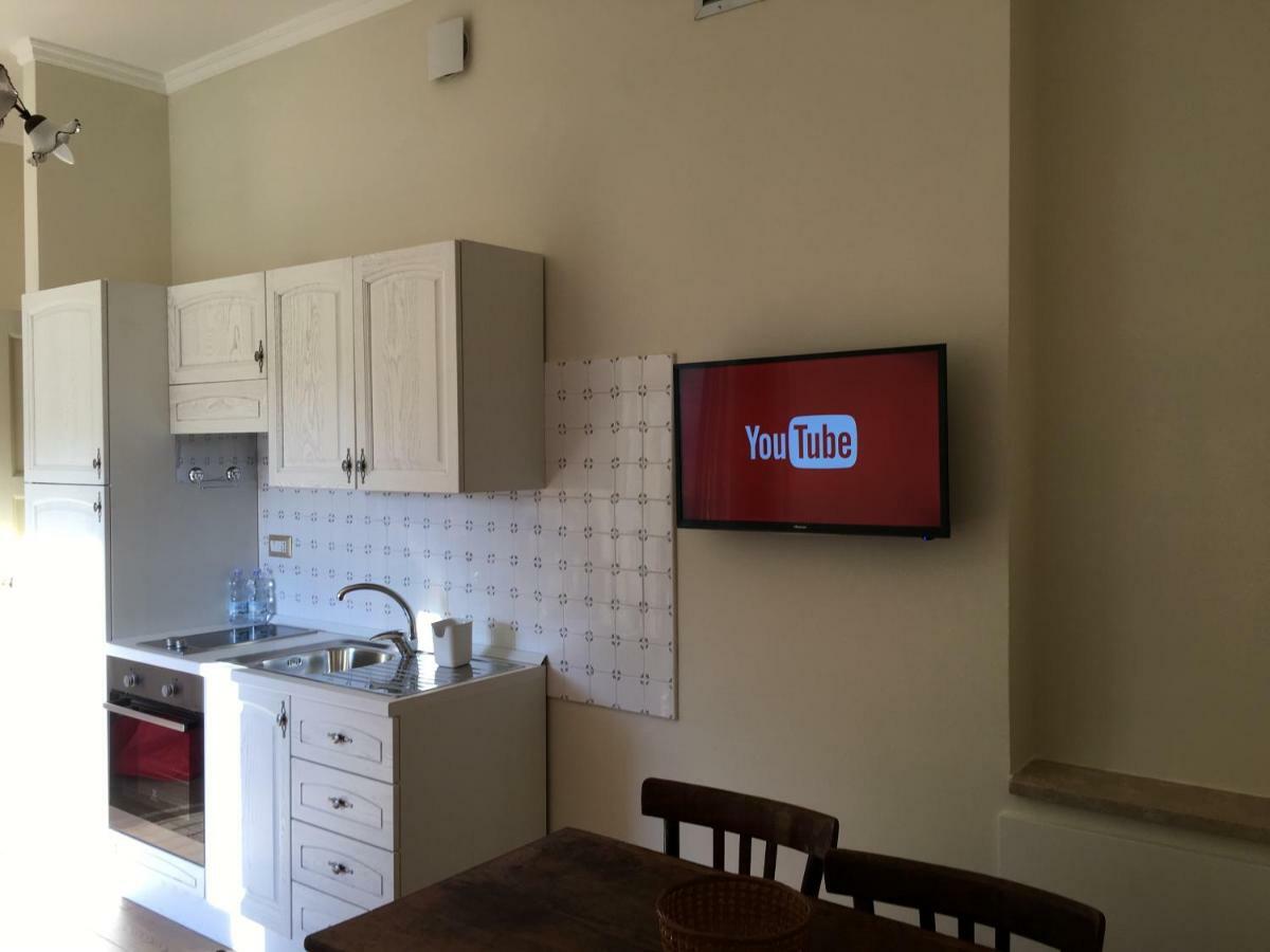 Casa Sarlo Aparthotel Petina Luaran gambar