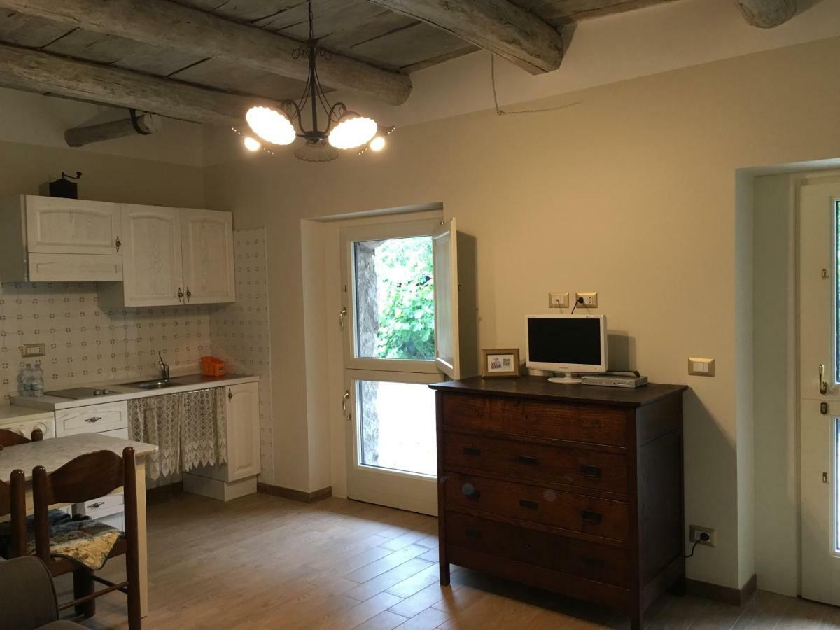 Casa Sarlo Aparthotel Petina Luaran gambar