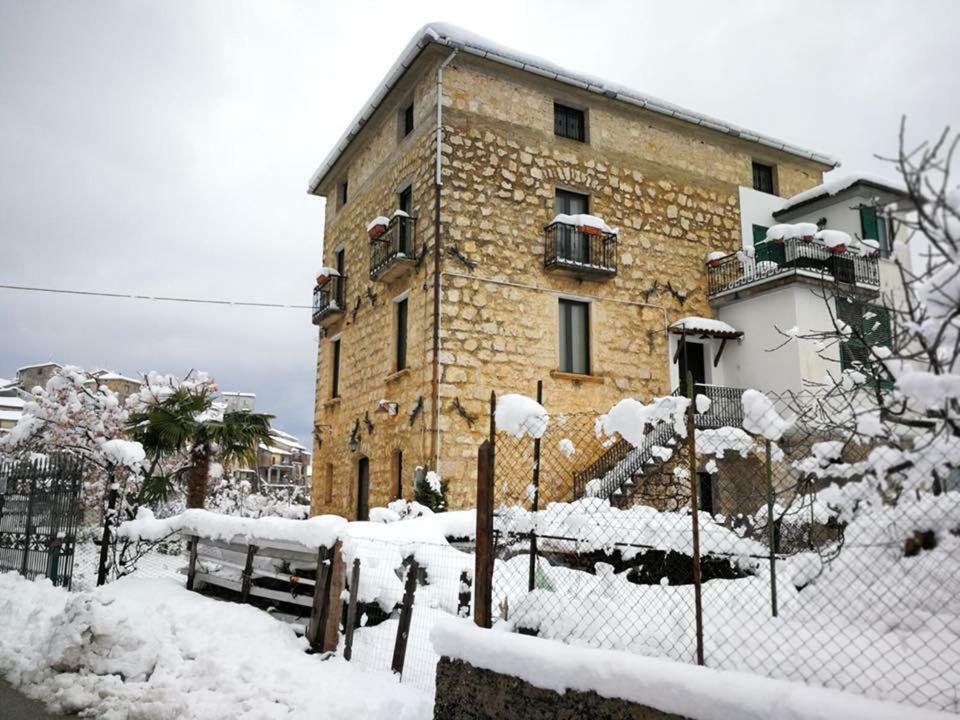 Casa Sarlo Aparthotel Petina Luaran gambar