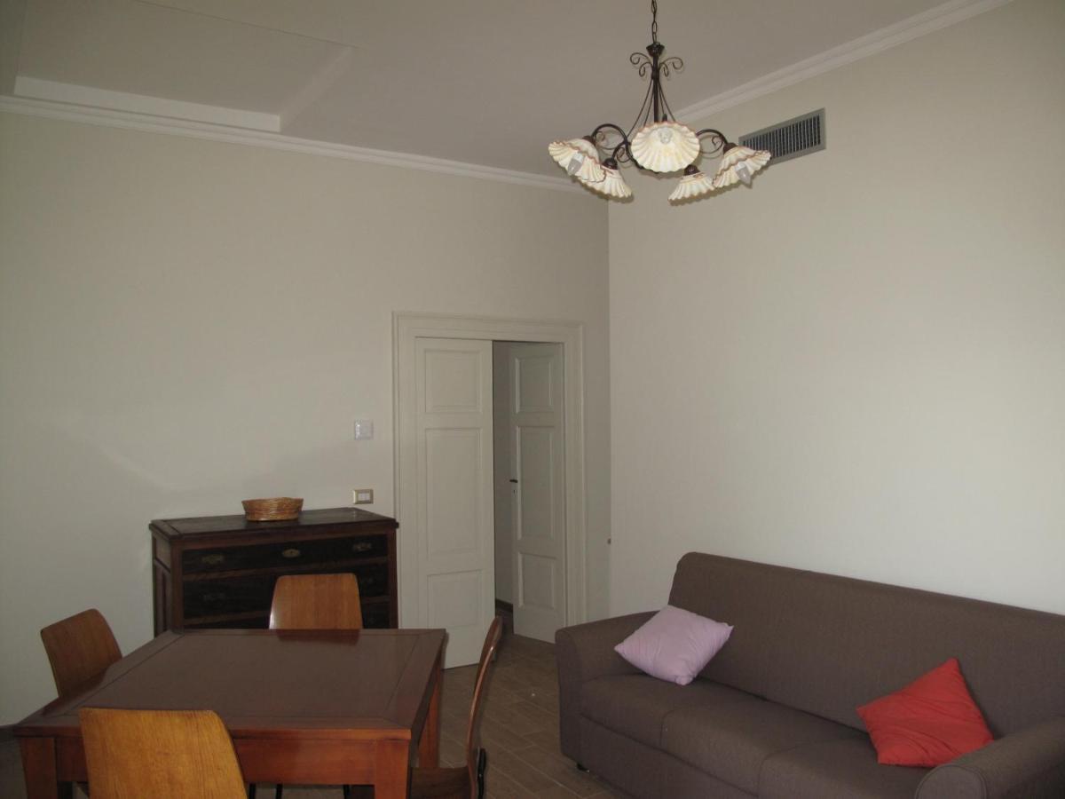 Casa Sarlo Aparthotel Petina Luaran gambar
